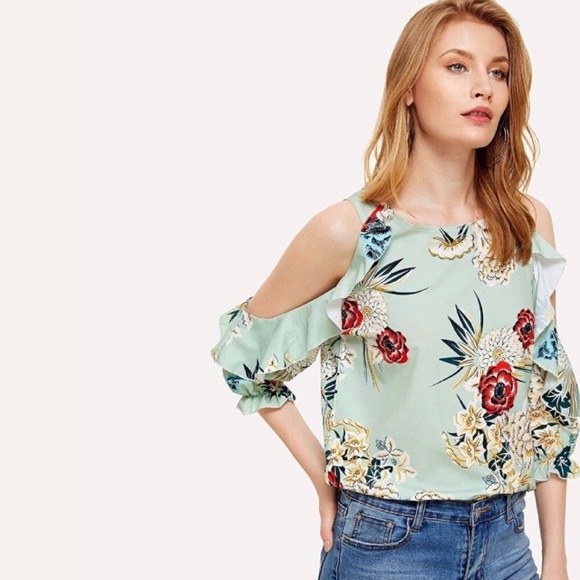 Cold Shoulder Ruffled Floral Blouse - Picture 3 of 7